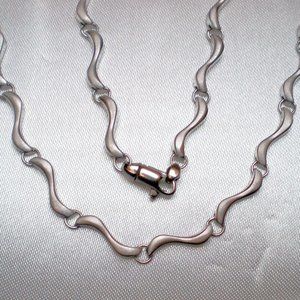 Vintage European Italy Solid 14K 585 White Gold Stampato Necklace Chain 9.6 g.